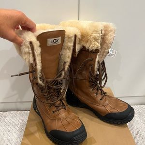 Ugg Adirondack III Tall Chesnut Leather Women’s Snow Boots size 8.5